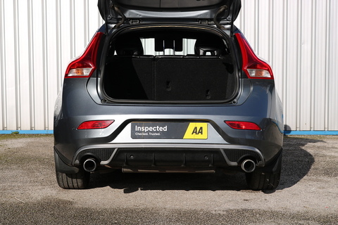 2.0 T5 R-Design Nav Plus Hatchback 5dr Petrol Auto Euro 6 (s/s) (245 ps)