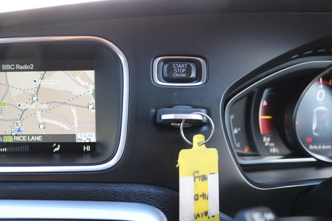 2.0 T5 R-Design Nav Plus Hatchback 5dr Petrol Auto Euro 6 (s/s) (245 ps)