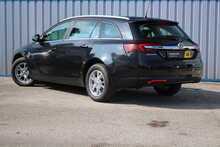 Vauxhall Insignia CDTi Design