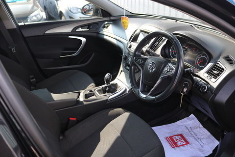 2.0 CDTi Design Sports Tourer 5dr Diesel Manual Euro 5 (130 ps)
