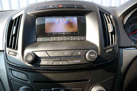 2.0 CDTi Design Sports Tourer 5dr Diesel Manual Euro 5 (130 ps)