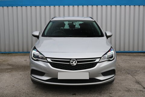 1.6 CDTi BlueInjection Design Sports Tourer 5dr Diesel Manual Euro 6 (s/s) (136 ps)