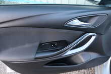 Vauxhall Astra CDTi ecoFLEX Design