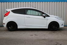 FORD FIESTA TD ZETEC S