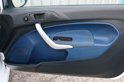 1.6 TD Zetec S Hatchback 3dr Diesel Manual (107 g/km, 94 bhp)