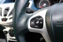 FORD FIESTA TD ZETEC S