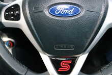 FORD FIESTA TD ZETEC S