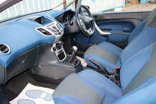 FORD FIESTA TD ZETEC S