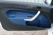 FORD FIESTA TD ZETEC S