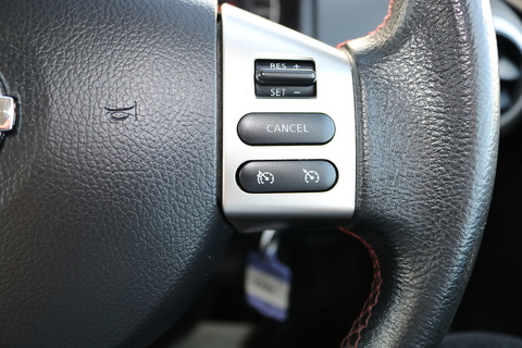 1.6 16V Acenta Hatchback 5dr Petrol Manual Euro 5 (110 ps)