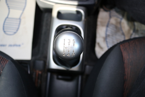 1.6 16V Acenta Hatchback 5dr Petrol Manual Euro 5 (110 ps)
