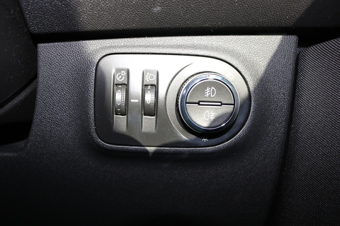 1.0i Turbo ecoTEC Design Hatchback 5dr Petrol Manual Euro 6 (s/s) (90 ps)