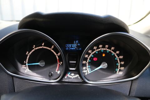 1.25 Zetec Hatchback 5dr Petrol Manual Euro 5 (82 ps)