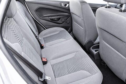1.25 Zetec Hatchback 5dr Petrol Manual Euro 5 (82 ps)