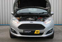 FORD FIESTA AUTOMATIC MOONDUST SILVER