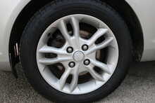 FORD FIESTA AUTOMATIC MOONDUST SILVER