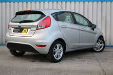 FORD FIESTA AUTOMATIC MOONDUST SILVER