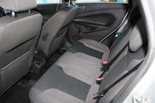 FORD FIESTA AUTOMATIC MOONDUST SILVER