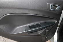 FORD FIESTA AUTOMATIC MOONDUST SILVER