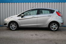 FORD FIESTA AUTOMATIC MOONDUST SILVER