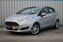 FORD FIESTA AUTOMATIC MOONDUST SILVER