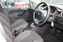 FORD FIESTA AUTOMATIC MOONDUST SILVER