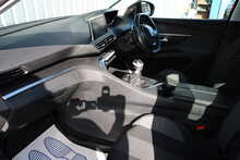 PEUGEOT 3008 ACTIVE 1.5 HDI