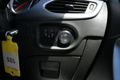 1.6 CDTi ecoTEC BlueInjection Design Hatchback 5dr Diesel Manual Euro 6 (s/s) (110 ps)
