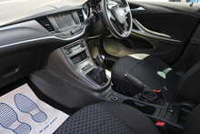 VAUXHALL ASTRA 1.6 CDTI HATCH BACK