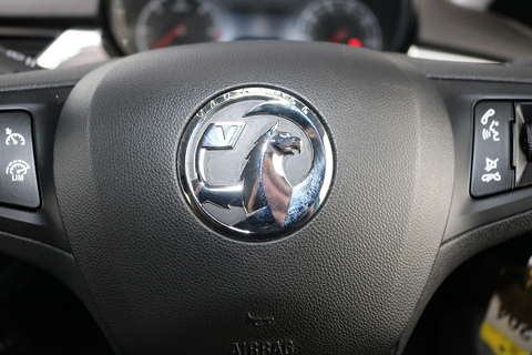 1.0i Turbo ecoTEC Design Hatchback 5dr Petrol Manual Euro 6 (s/s) (90 ps)