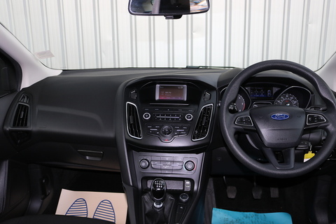 1.5 TDCi Style Hatchback 5dr Diesel Manual Euro 6 (s/s) (120 ps)