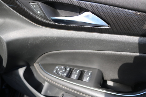 2.0 Turbo D BlueInjection SRi VX Line Nav Sports Tourer 5dr Diesel Auto Euro 6 (s/s) (170 ps)