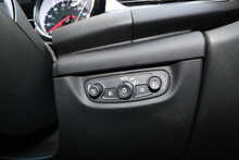 VAUXHALL INSIGNIA SRI VX LINE NAV