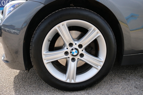 2.0 320d SE Touring 5dr Diesel Auto Euro 5 (s/s) (184 ps)
