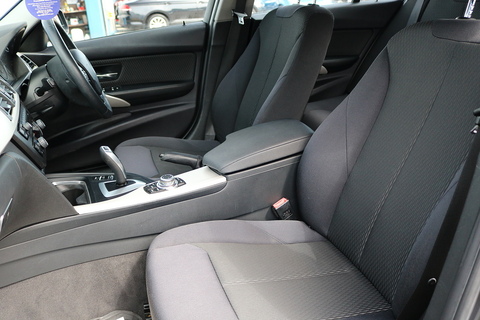 2.0 320d SE Touring 5dr Diesel Auto Euro 5 (s/s) (184 ps)