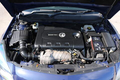 2.0 CDTi ecoFLEX Design Hatchback 5dr Diesel Manual Euro 5 (s/s) (140 ps)