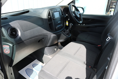 1.6 111 CDI BlueTEC PRO Tourer Double Cab 5dr Diesel Manual FWD L3 Euro 6 (XLWB) (114 ps)