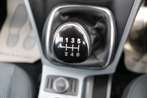 1.6 TDCi Zetec MPV 5dr Diesel Manual Euro 5 (115 ps)