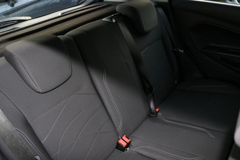 1.5 TDCi Style Hatchback 5dr Diesel Manual Euro 5 (75 ps)