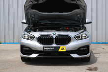 BMW 1 SERIES 120D SPORT 2.0 DIESEL AUTOMATIC