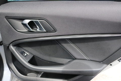 2.0 120d Sport (LCP) Hatchback 5dr Diesel Auto Euro 6 (s/s) (190 ps)