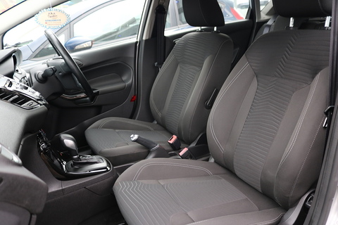 1.0T EcoBoost Zetec Hatchback 5dr Petrol Powershift Euro 5 (100 ps)