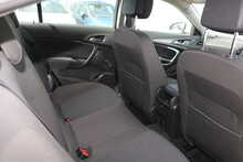 VAUXHALL INSIGNIA EM-CY SERV CDTI ECO SS 2.O