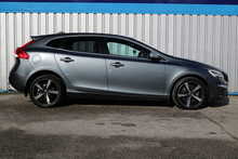 VOLVO V40 T5 R-DESIGN NAV PLUS AUTOMATIC