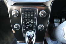 VOLVO V40 T5 R-DESIGN NAV PLUS AUTOMATIC