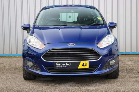 1.0T EcoBoost Zetec Hatchback 5dr Petrol Powershift Euro 6 (100 ps)