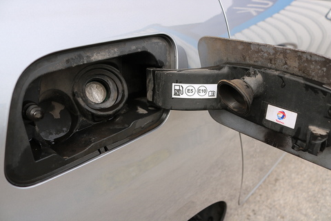 1.2 PureTech GPF Feel MPV 5dr Petrol Manual Euro 6 (s/s) (130 ps)