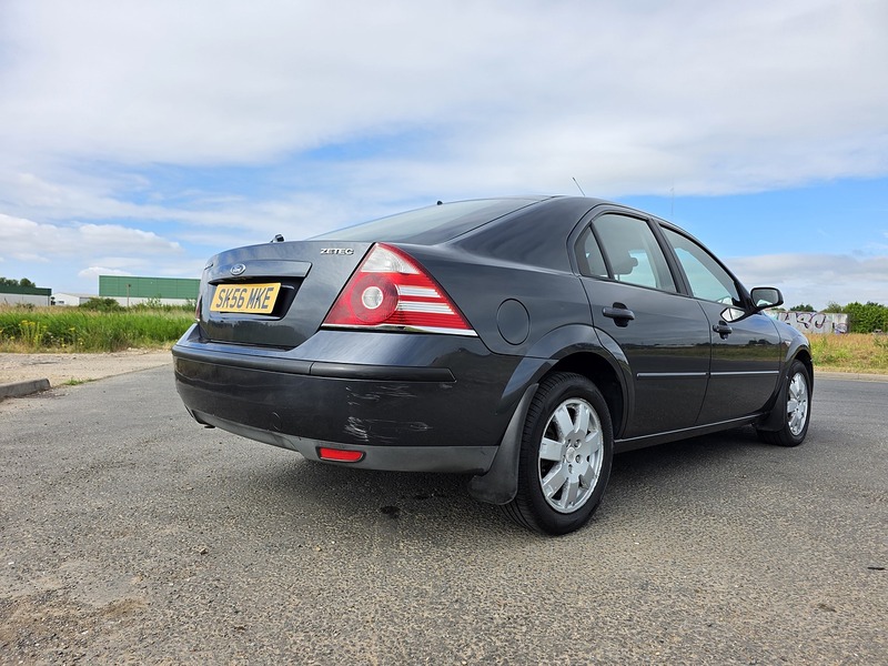 Ford 2.0 Zetec Hatchback 5dr Petrol Manual (192 g/km, 143 bhp)