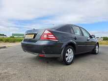 Ford Mondeo 2.0 Zetec - Long MoT - Air Con - Cruise Control