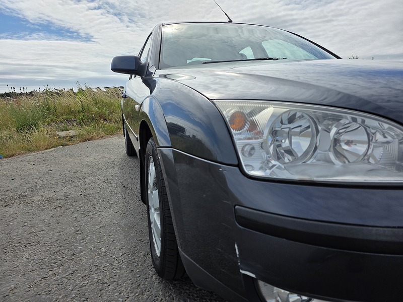 Ford 2.0 Zetec Hatchback 5dr Petrol Manual (192 g/km, 143 bhp)